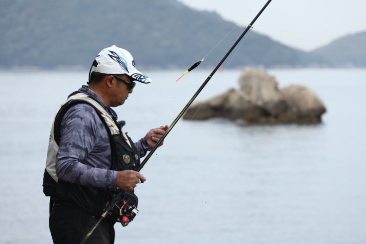 冬の釣り、そして棒ウキをプラスした2つの仕掛け。長いキャリアに甘んじることなく吉田さんは変わり続ける